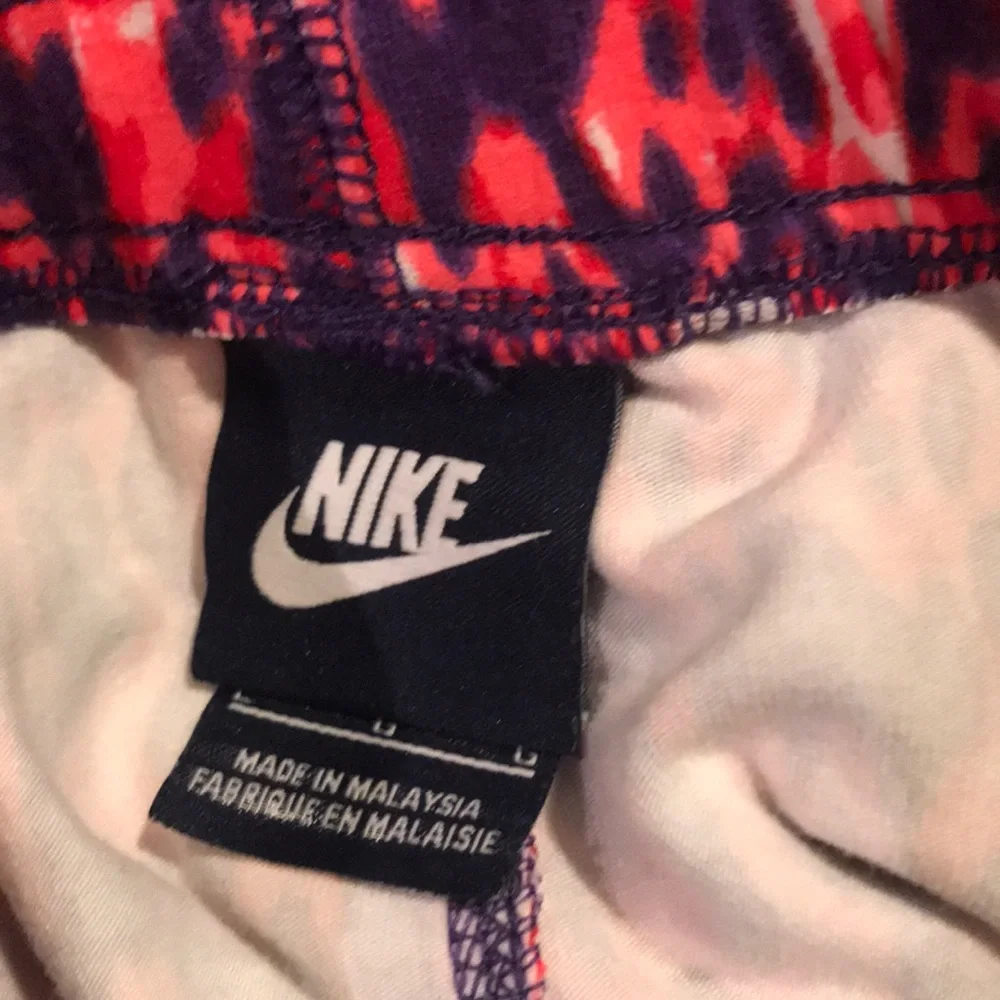 Nike Kids Multicolor Pink and Purple Patterned Leggings